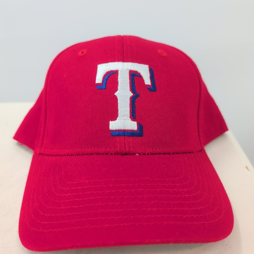 Vtg Texas Rangers Fan Favorites Embroidered Cotton Baseball Hat Cap Red One Size